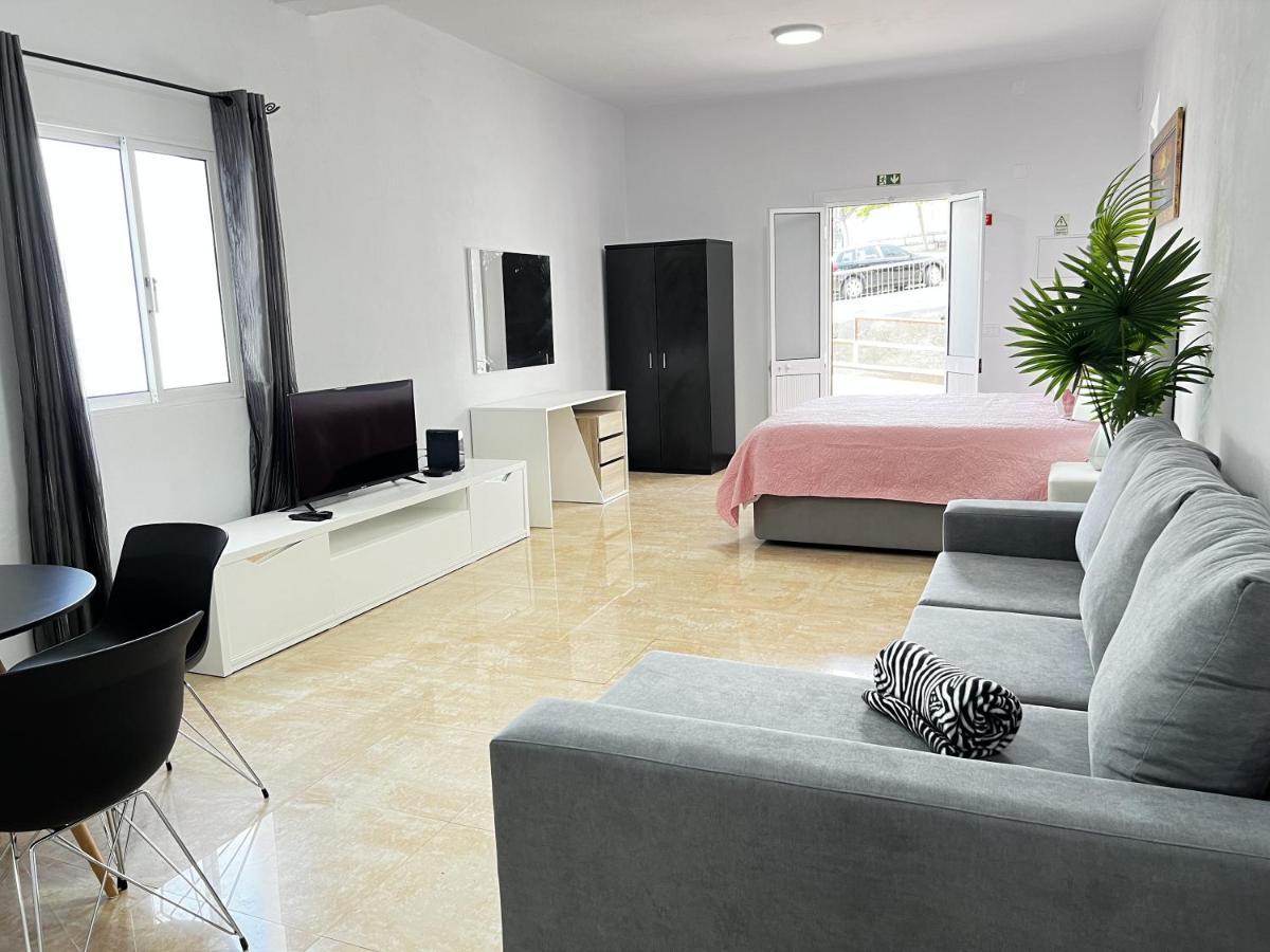 קניסל Studio Home Away From Home מראה חיצוני תמונה