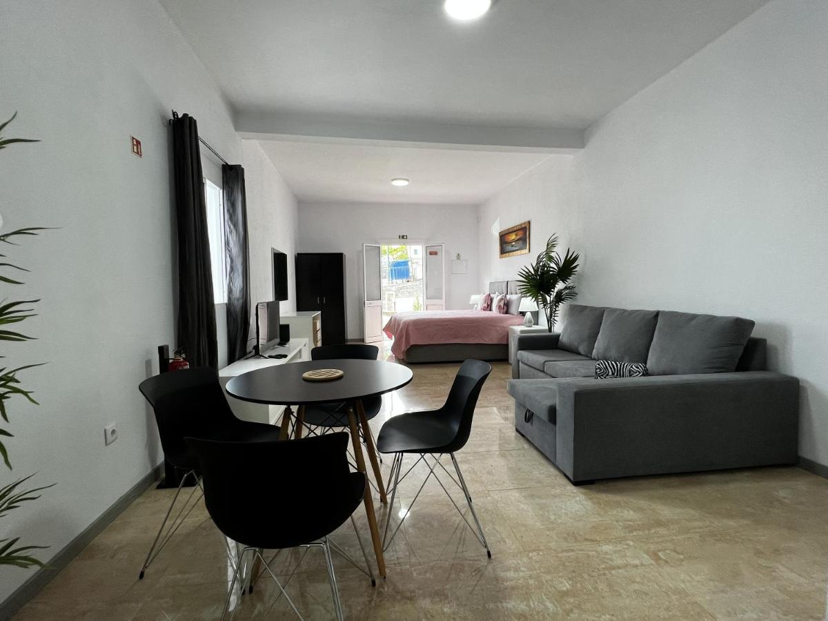 קניסל Studio Home Away From Home מראה חיצוני תמונה